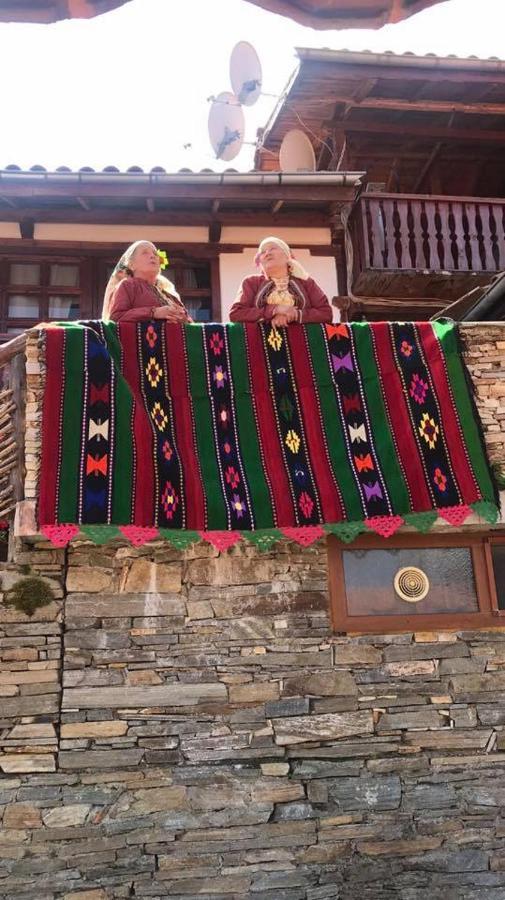 Sharkov Guest House Dolen Kültér fotó