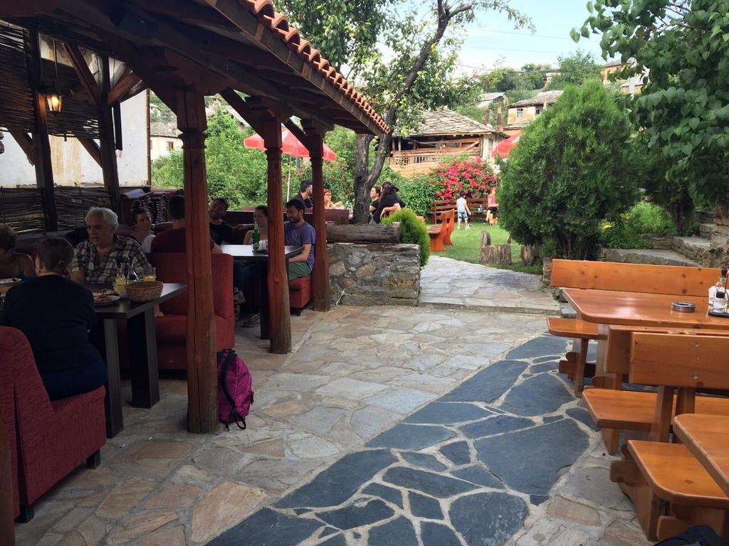 Sharkov Guest House Dolen Kültér fotó