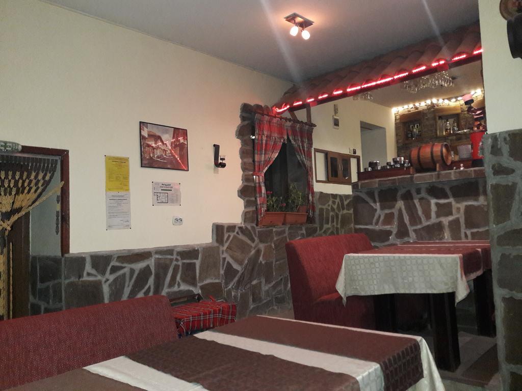 Sharkov Guest House Dolen Kültér fotó