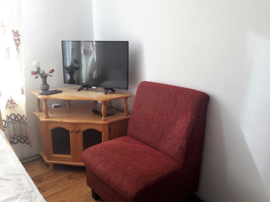 Sharkov Guest House Dolen Kültér fotó