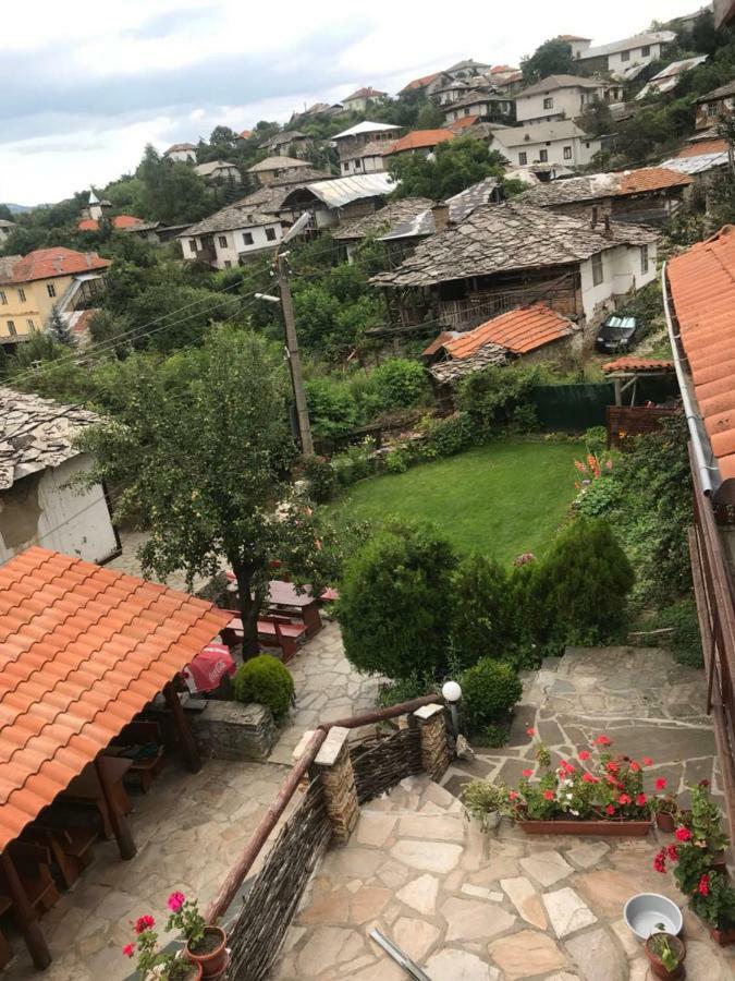Sharkov Guest House Dolen Kültér fotó