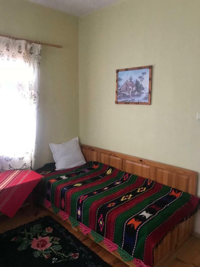 Sharkov Guest House Dolen Kültér fotó